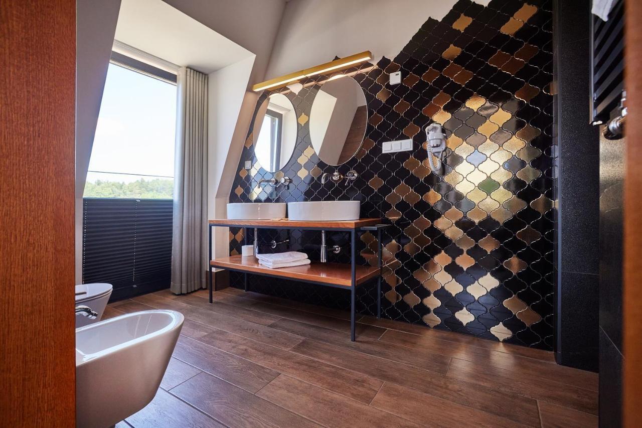 Debowy Dwor Otel Ruda Rozaniecka Dış mekan fotoğraf