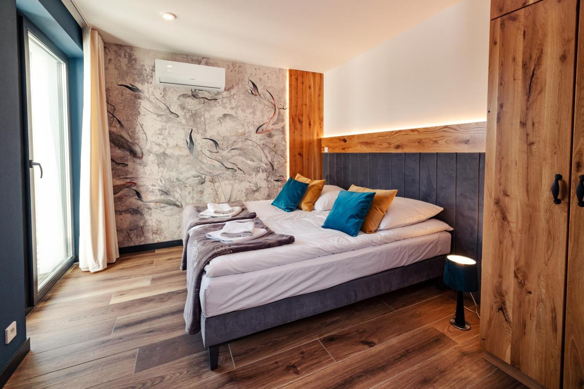 Debowy Dwor Otel Ruda Rozaniecka Dış mekan fotoğraf